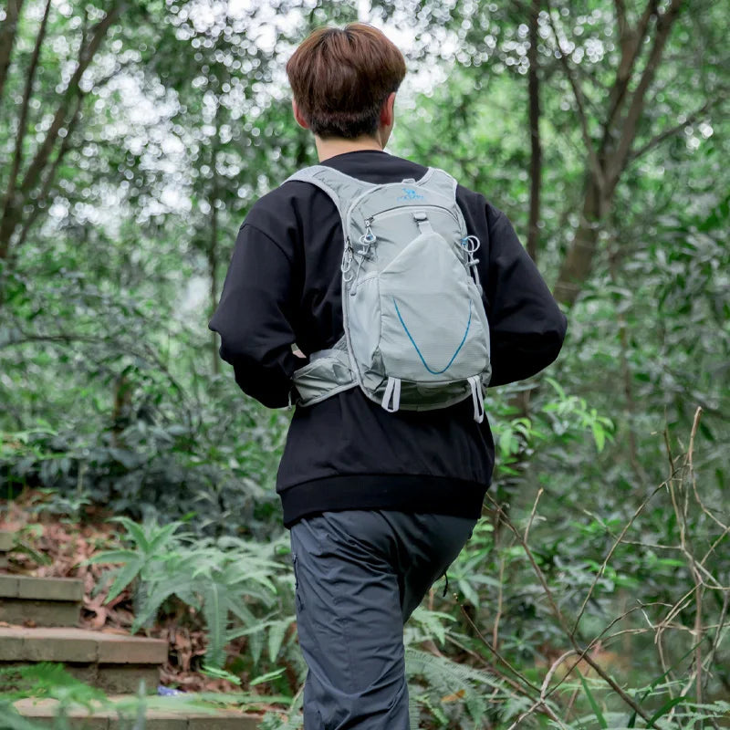 Mochilas deportivas para correr y hacer senderismo