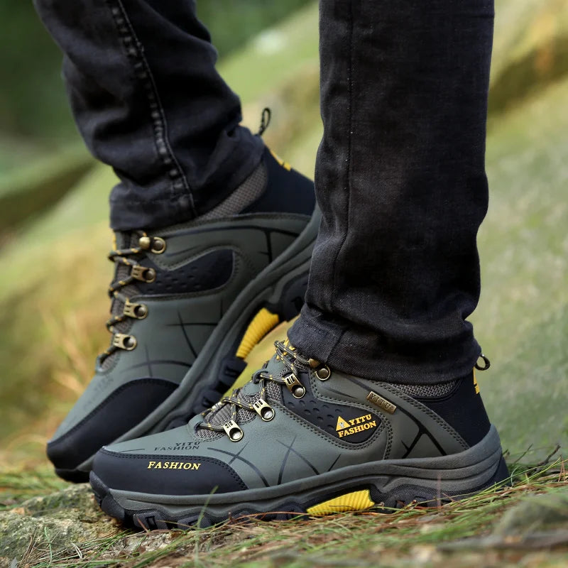 GC Adventure Hiking Shoes