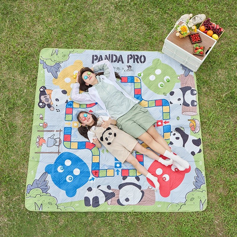 Alfombrilla ultrasónica para picnic con forma de panda